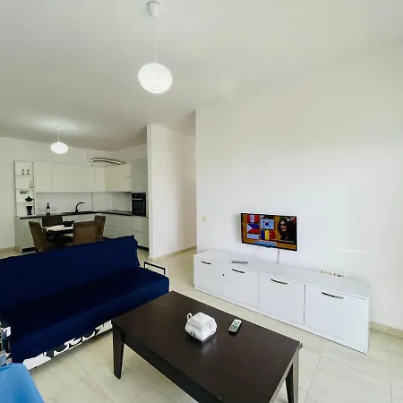 Rimi Apartment Apartamento
